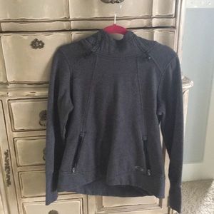 Oakley size Medium hooded sweatshirt